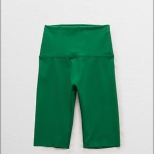 Aerie Play Biker Short - Green